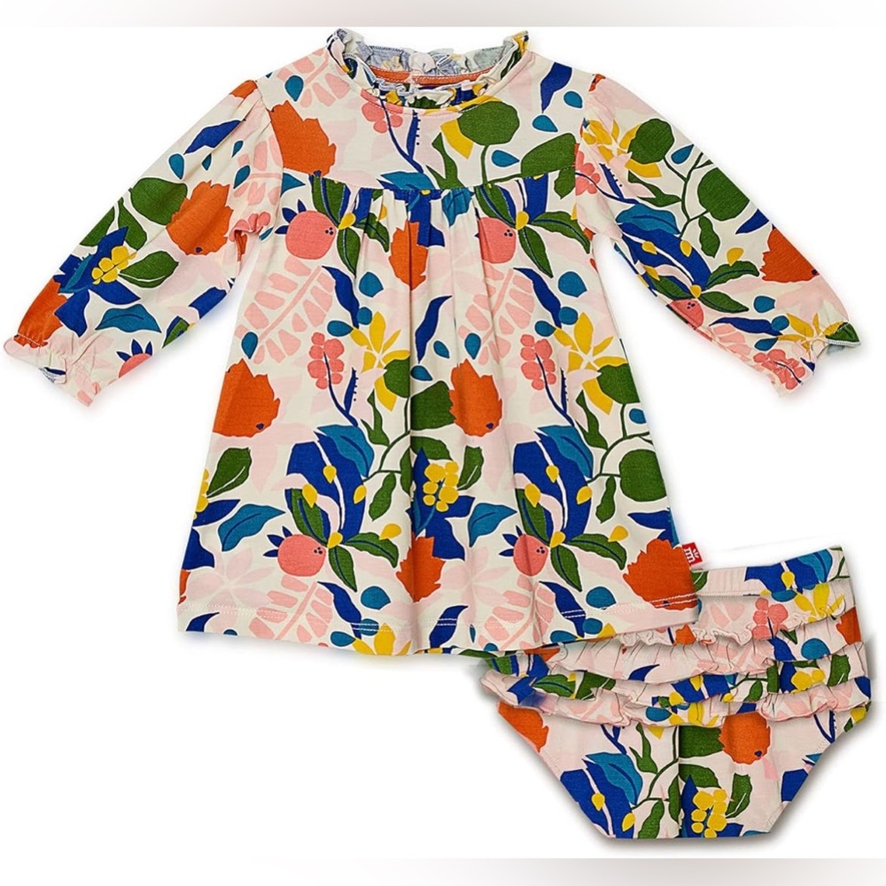 NWOT Magnetic Me Rayleigh Dress and Diaper Cover 6-9 Mos